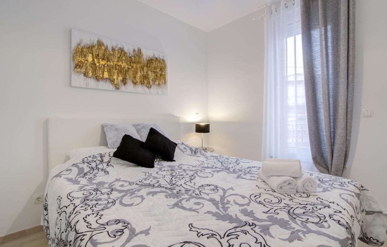Apartments Luka - Villa Sunce Сень Экстерьер фото